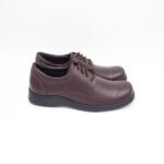 Zapato Classic Pasador Color Guinda - Imagen 3