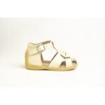 Sandalias Pibe Camila Color Hueso