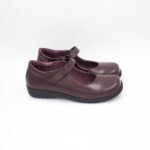 Zapato Charlotte Color Guinda - Imagen 3