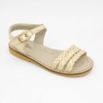 Sandalia de Cuero Medaly Color Dorado