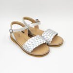 Sandalia de Cuero Moana Color Plata - Imagen 2