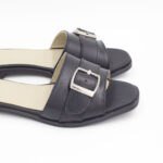 Sandalias Modelo Cuero Color Negro - Imagen 3