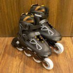 Patines Lineales Modelo Color Negro con Naranja - Imagen 2