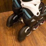 Patines Lineales Modelo Color Negro con Turquesa - Imagen 3