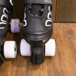 Patines Quads Marshall Color Negro con Lila - Imagen 3
