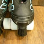 Patines Quads Marshall Color Negro con Turquesa - Imagen 3