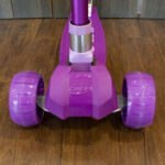 Scooter Tri-Rueda Bumblebee Color Lila - Imagen 3