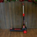 Scooter Tri-Rueda Bumblebee Color Negro con Rojo