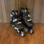 Patines Lineales Modelo Color Gris con Negro - Imagen 2