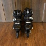 Patines Lineales Modelo Color Gris con Negro - Imagen 4